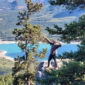 Meet your Posher, Mike